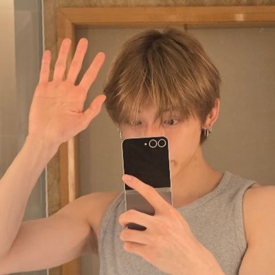 CherrYJ's profile picture