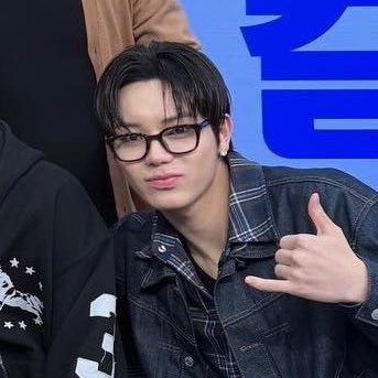dinwoogf's profile picture