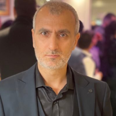 VartoLu Ozer's profile picture