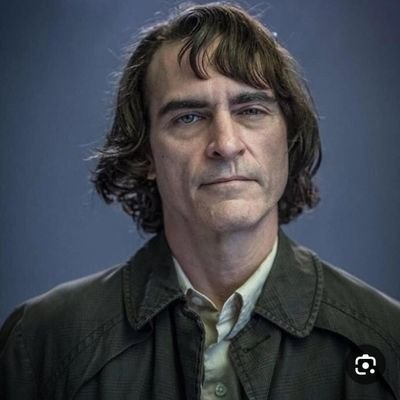 يــونس's profile picture