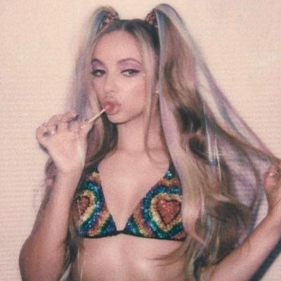 sasha's profile picture