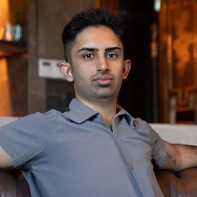 Ravarora1's profile picture