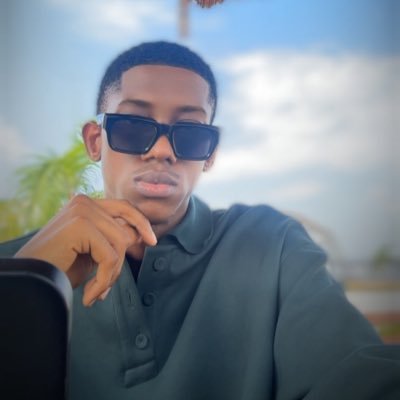 Joshua 🤠's profile picture