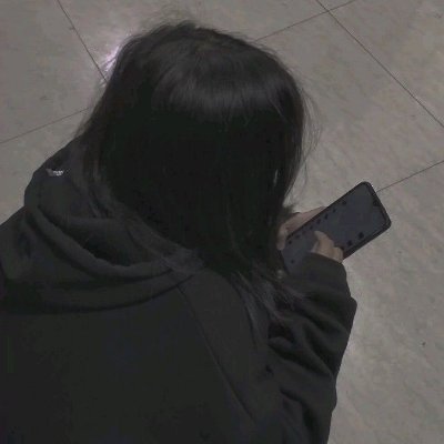 Emi10181201's profile picture