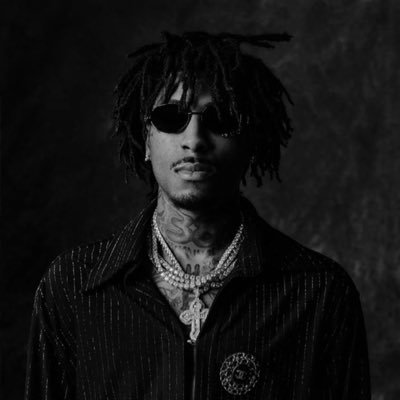 dark 🕷️'s profile picture