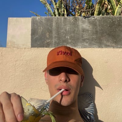 SEBAS 🐝's profile picture