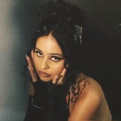 g's profile picture