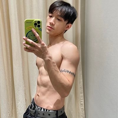 QUANG's profile picture
