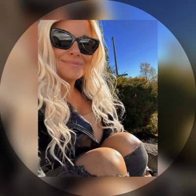 Sarah Bee🐝's profile picture