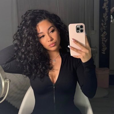 k's profile picture