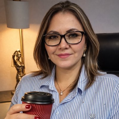 L͟u͟c͟r͟e͟c͟IA ͟L͟a͟n͟d͟a͟v͟e͟r͟d͟e͟'s profile picture