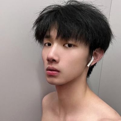nike131413's profile picture