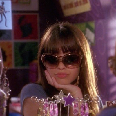Roxy ⎕'s profile picture