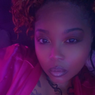 MOCHALON_'s profile picture