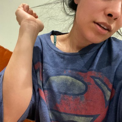 juliemhern35831's profile picture