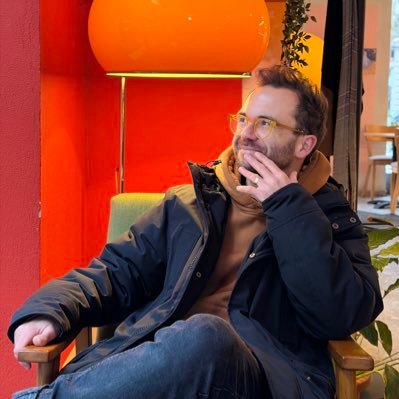 Simon Bland's profile picture