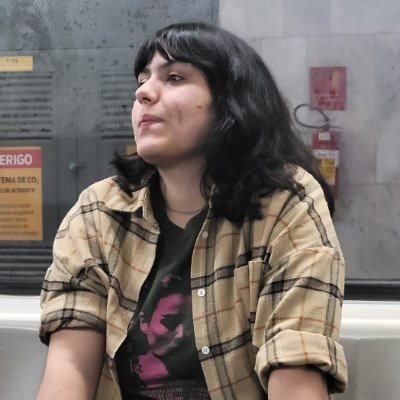 clariexplains's profile picture