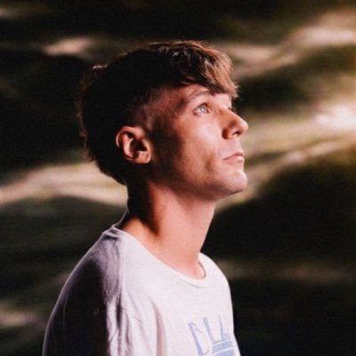LYRICST28's profile picture
