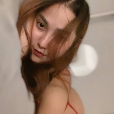 venezhiabrelia's profile picture