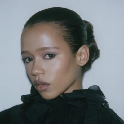 vampireprada's profile picture
