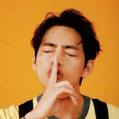 🐯🐰🥢 🍉 태국 𐤀's profile picture