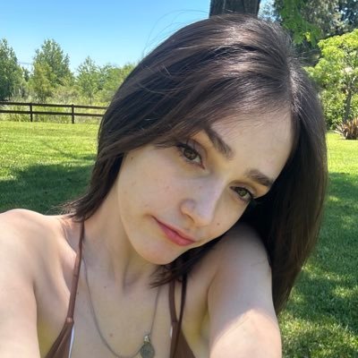 mia's profile picture
