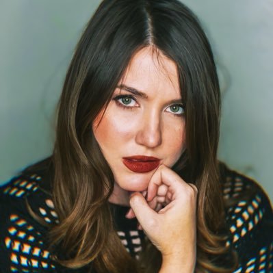 SuzAnneDeCarma's profile picture