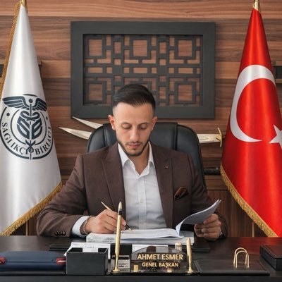 Ahmet ESMER's profile picture