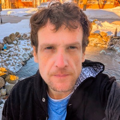 Michael Gerald Gibbs🏳️‍🌈🍁 🇺🇦 (He/Him)'s profile picture