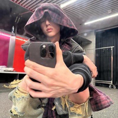 far1paltryna's profile picture
