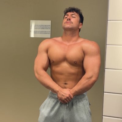 maddoxsbitch's profile picture