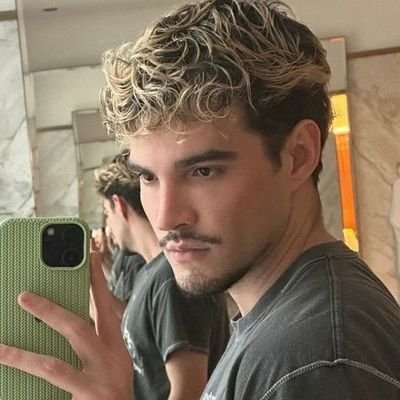 emi's profile picture