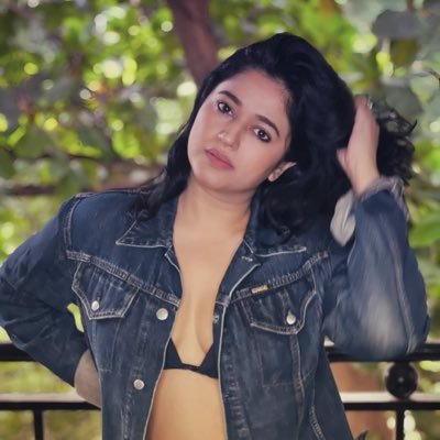 Poonam Bajwa's profile picture