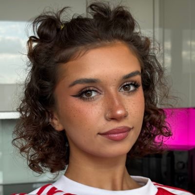 Maxin's profile picture