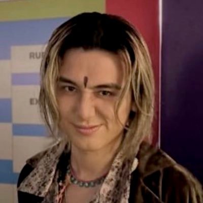 Pholie ༄⑨ Prema Prema Prema's profile picture