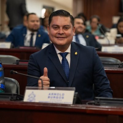 Arnold_Burgos's profile picture