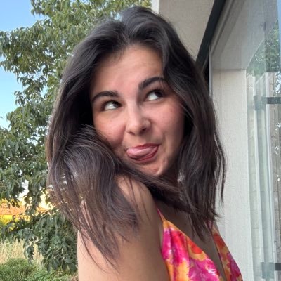 aly ,, off campus spoiler's profile picture