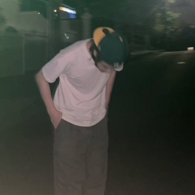 t's profile picture