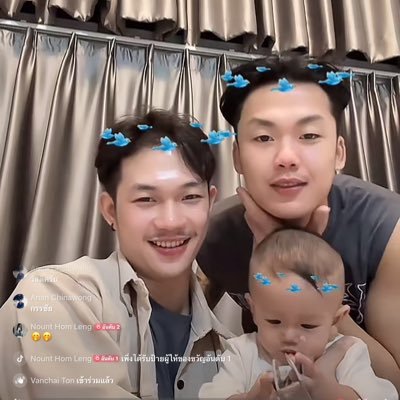 SJanhom29's profile picture