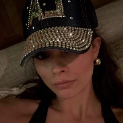 deniz's profile picture