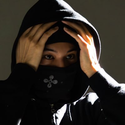 シット's profile picture