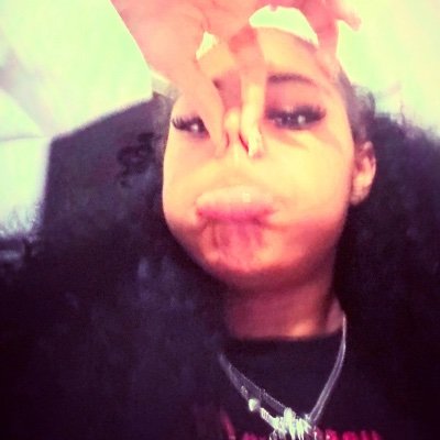 Ari🏳️🌈's profile picture