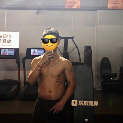 白袜黑皮体育生's profile picture