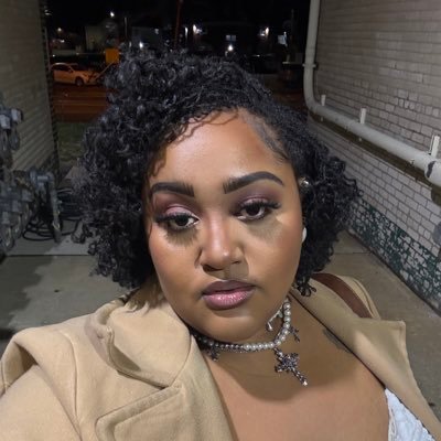 Areola Grande's profile picture
