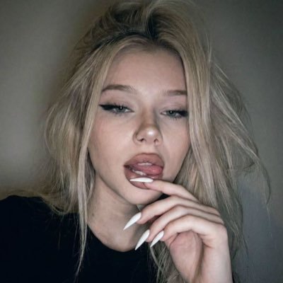 jessi ⋆ 𐙚 ̊.'s profile picture