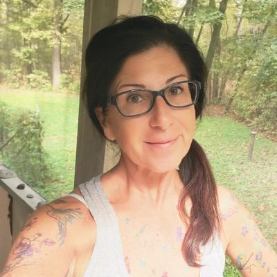 Wendi M. Lindenmuth MPH, Author. Artist. Editor 💙's profile picture