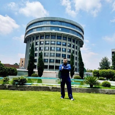 DrCriticalCare's profile picture