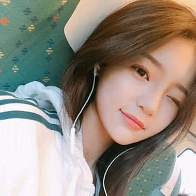 haniareo's profile picture