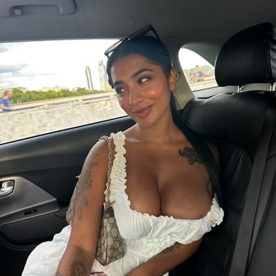Yasmina ✨'s profile picture