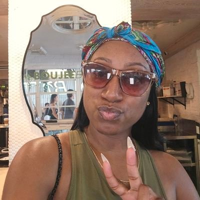 Tinathelaw1234's profile picture
